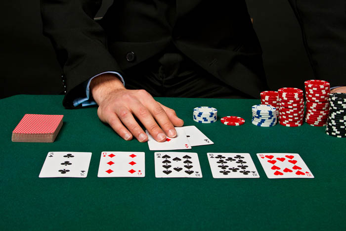 Tips on playing online Poker